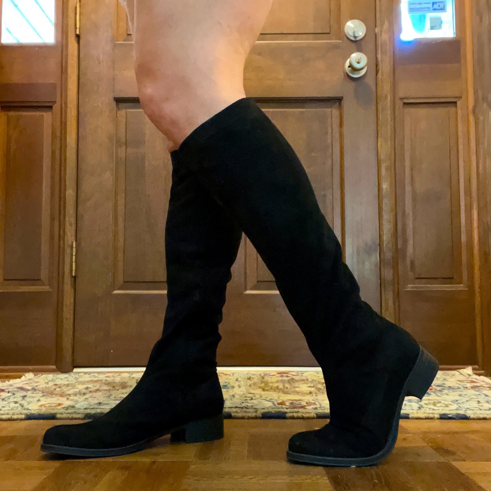 Bussola Sienna Suede Knee-Length Boots, women’s size 38